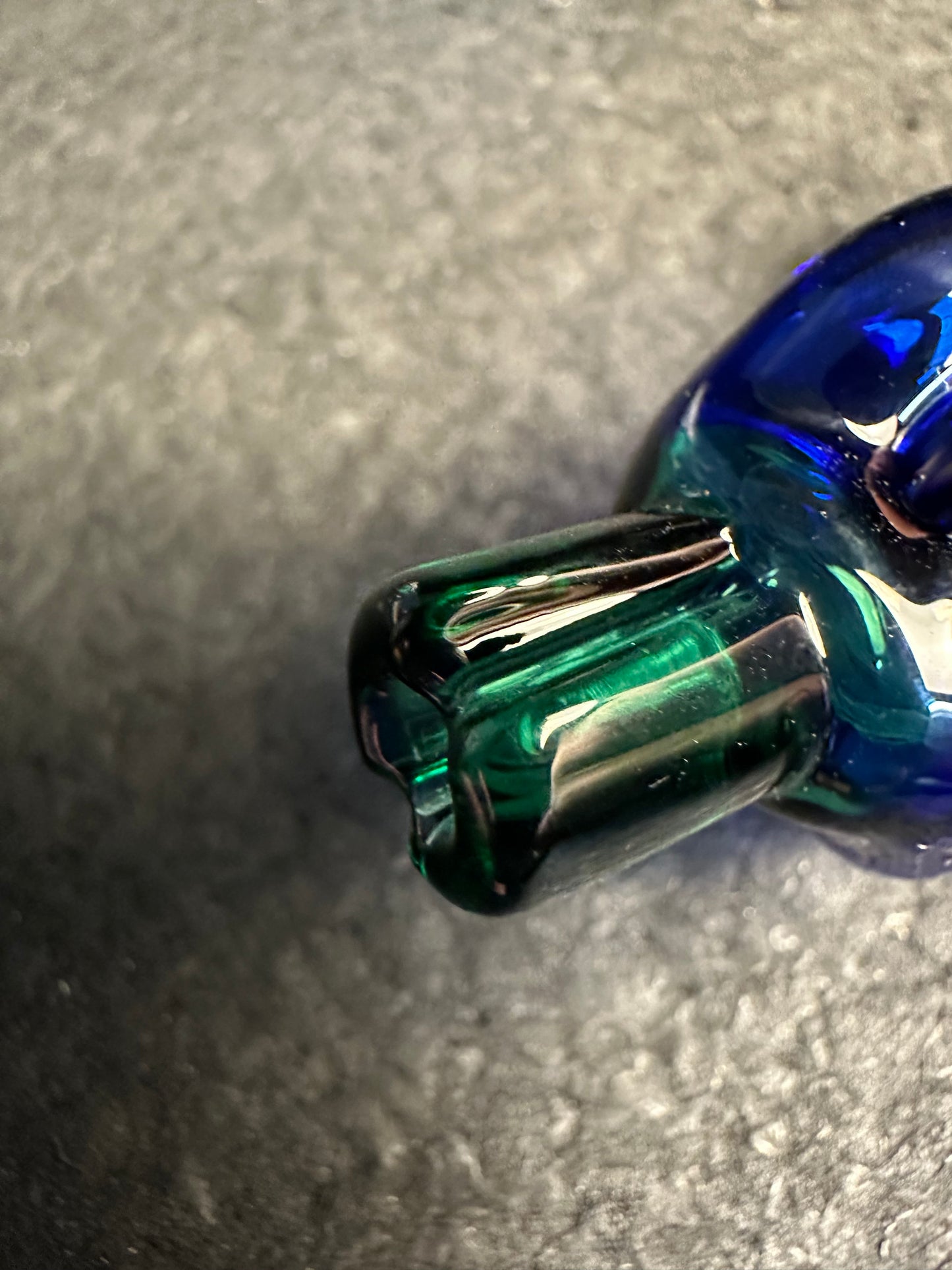 Brilliant Blue/Emerald Green Doublink™ Pivot Top