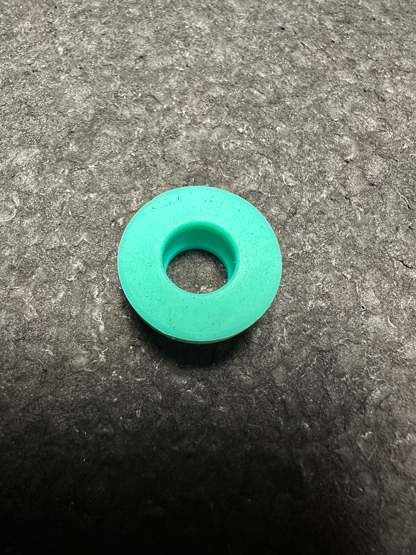 Pivot Grommet Replacement