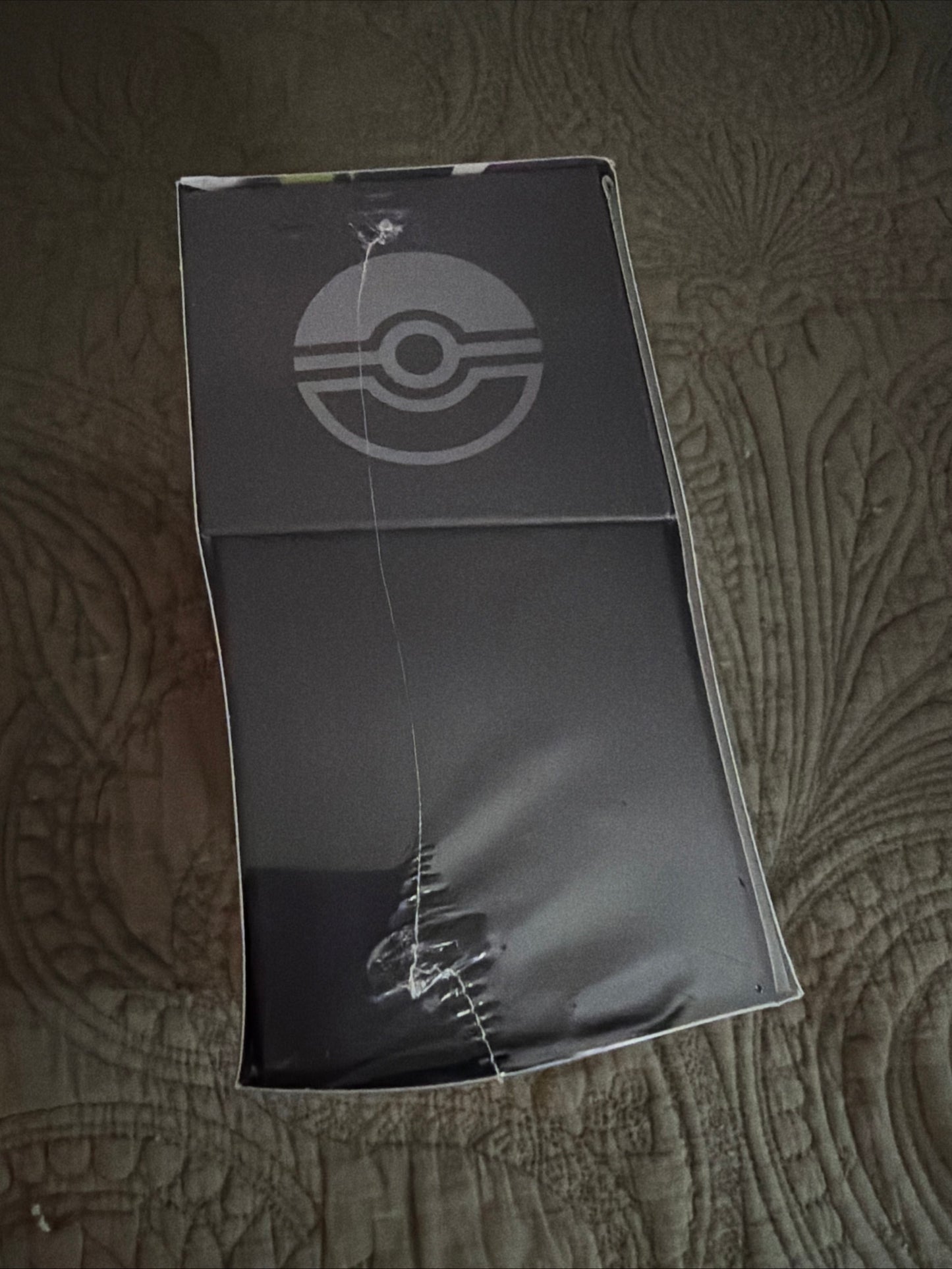 Pokemon Pitch Black ETB